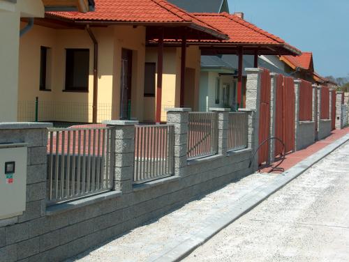 nerezove konstrukcie oplotenie domu